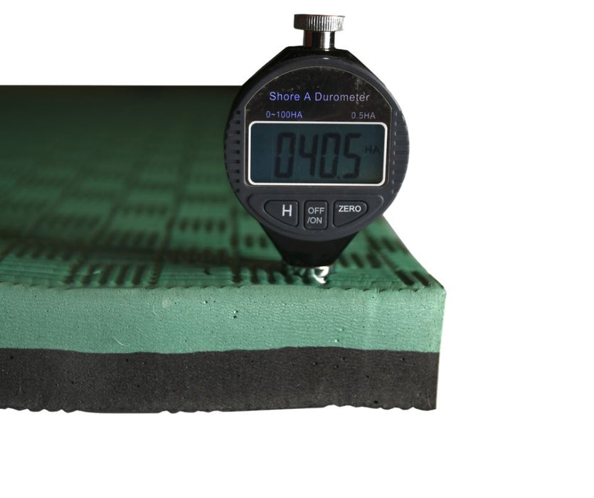 MMA 40mm 1m x 1m Green/Black Jigsaw Mat 5 Lines Grip 75kg/cbm Density