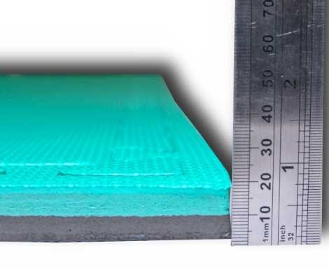 20mm 1m x 1m Green/Black Jigsaw Mat Standard Grip 120kg/cbm density